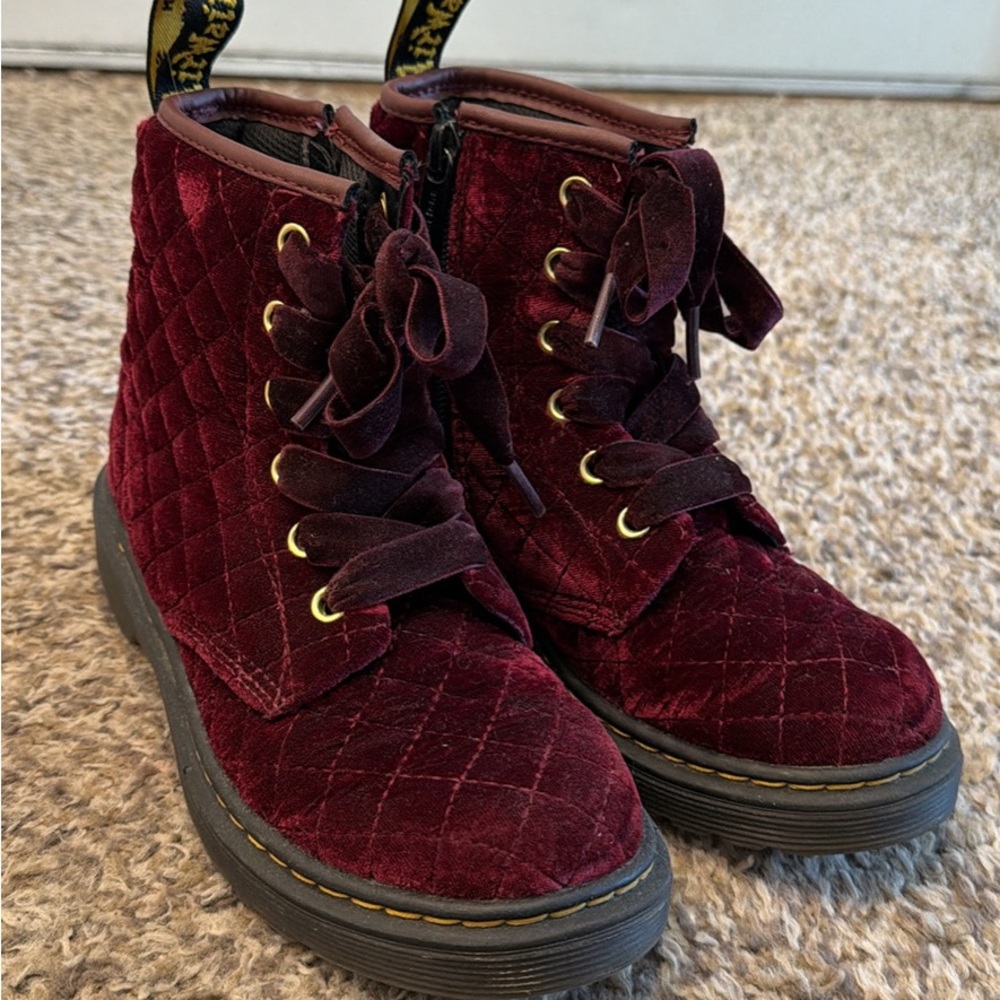 Dr. Martens Kids 1460 quilted velvet Boot